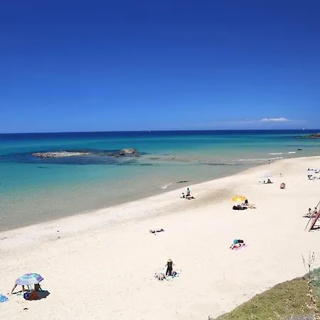 In Con Piscina Апартаменты Кастельсардо