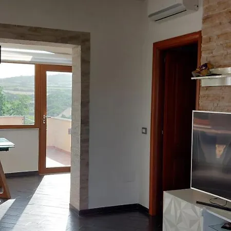 In Con Piscina Apartment *